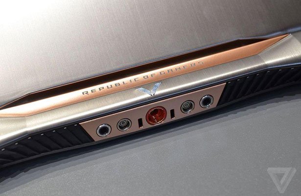asus-rog-gx700-3_www_4bju.jpg