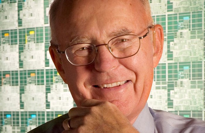 Gordon-Moore_177c4.jpg