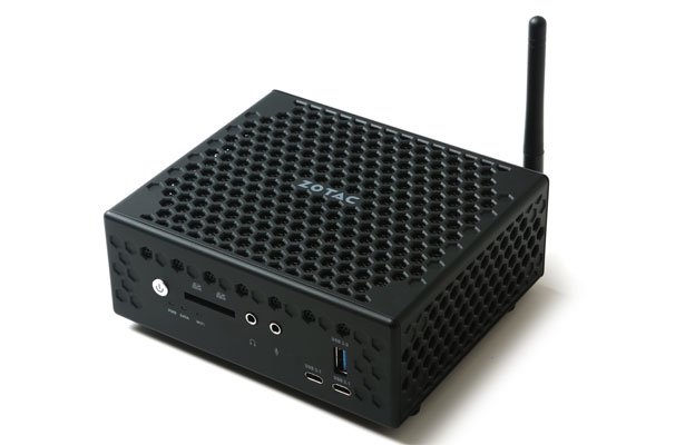 ZBOX-CI549nano_4bn6.jpg