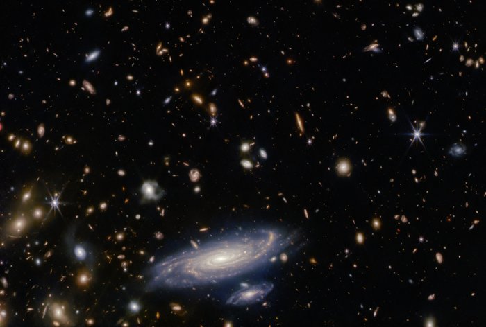 Galaktyka LEDA 2046648