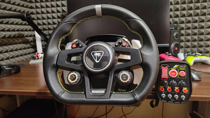 Turtle Beach VelocityOne Race